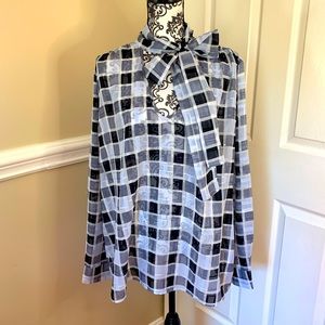 Ann Taylor, women’s lightweight blouse, tie collar, size XL
